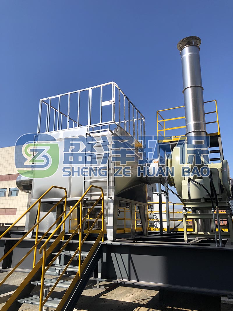 制藥行業噴淋+活性炭吸附箱除臭